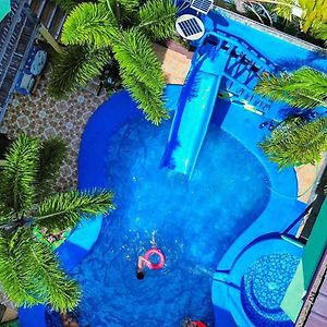 Sascha'S Resort Oslob